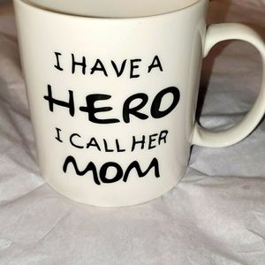 HERO MOM  MUG